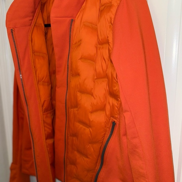 CALIA by Carrie Underwood Orange Puffer Jacket with Quilted Design for Running - Picture 12 of 16